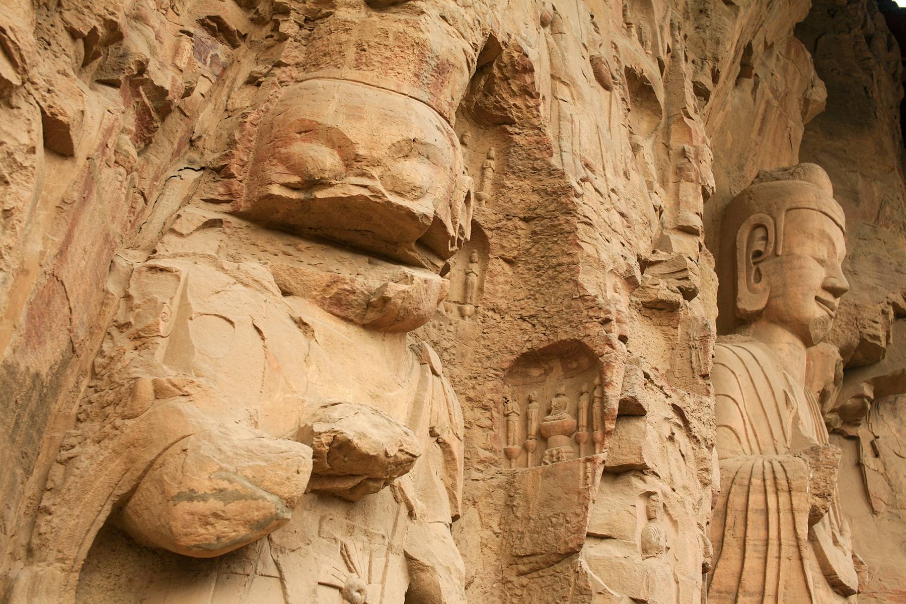 Gongxian Grottoes 3