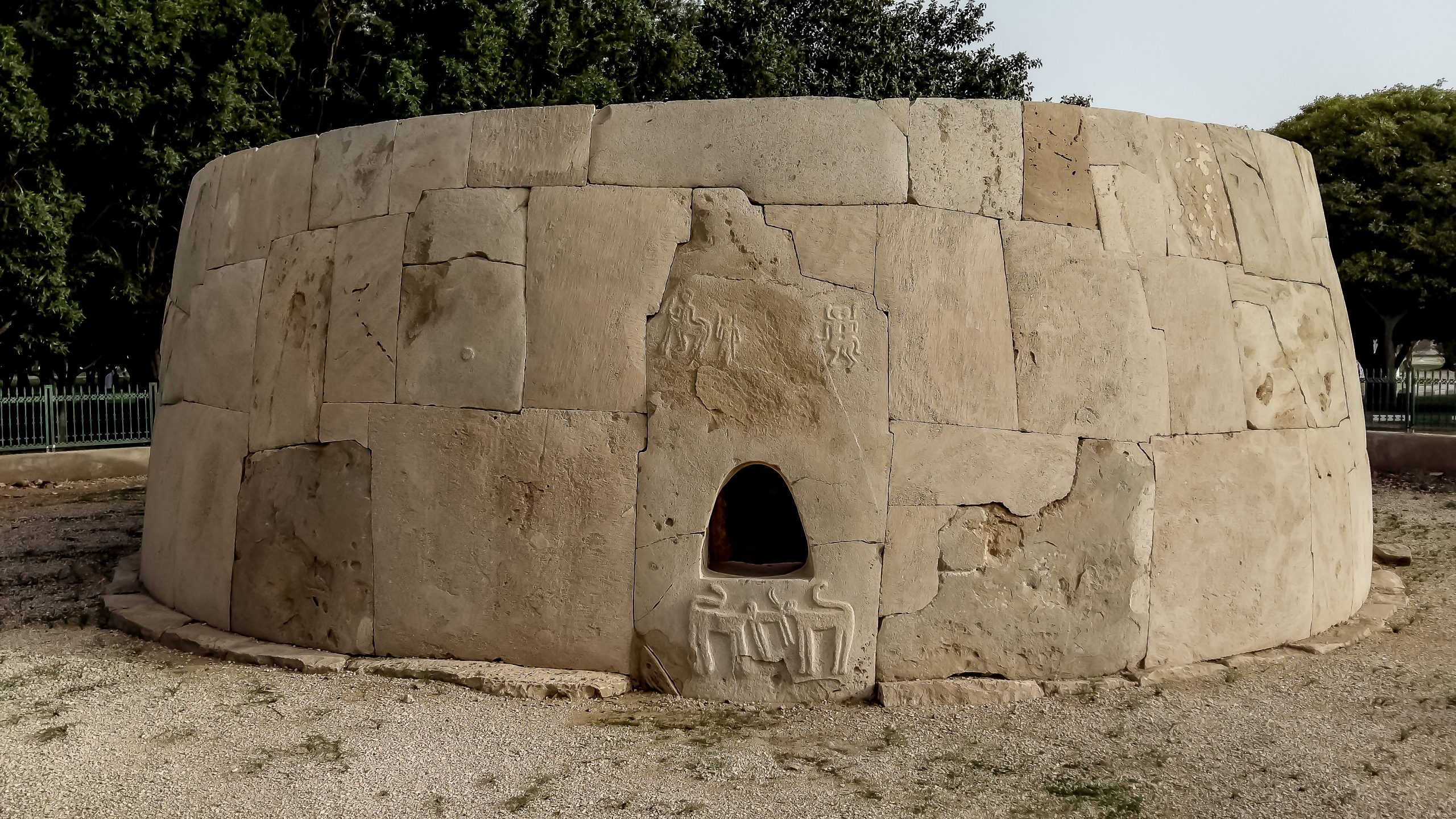 Hili Archaeological park 2
