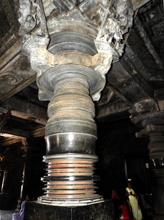 Hoysaleswara temple 10