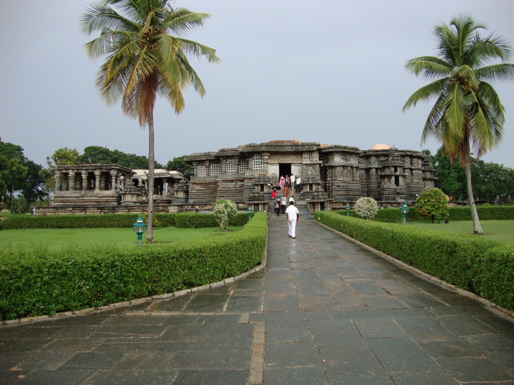 Hoysaleswara temple 3