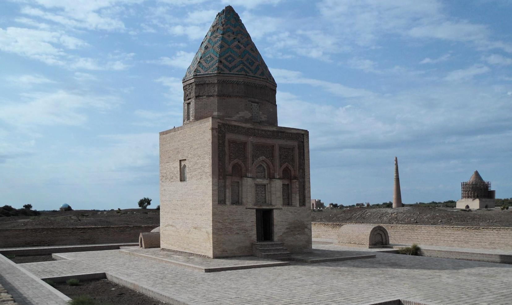 Il Arslan Mausoleum 4