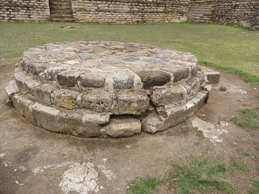 Iximche 2