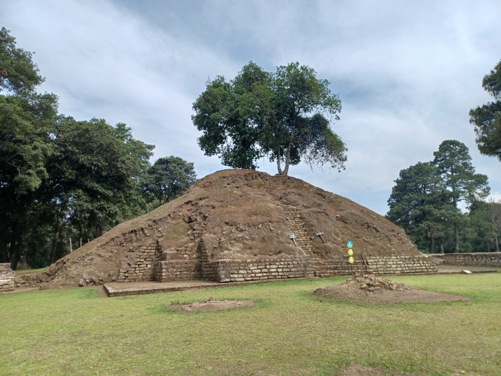 Iximche 6