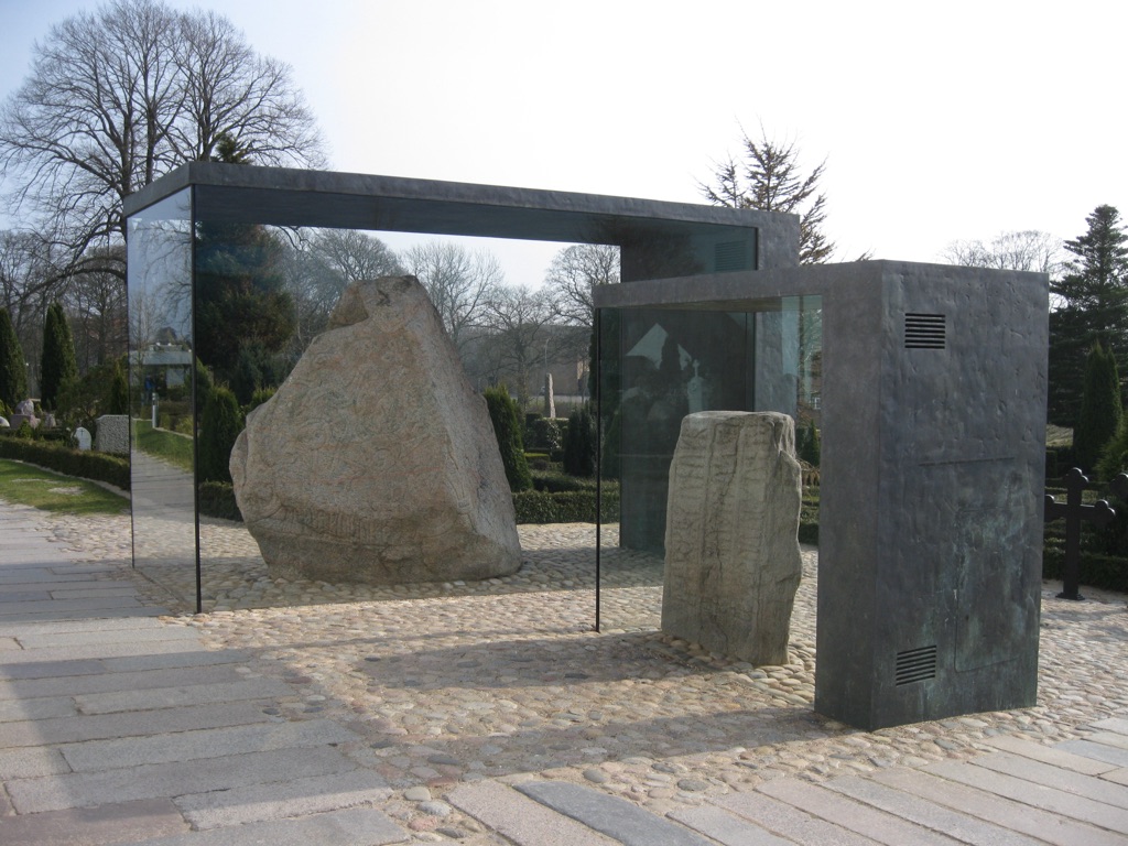 Jelling stones 4