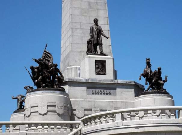 Lincoln Tomb 5