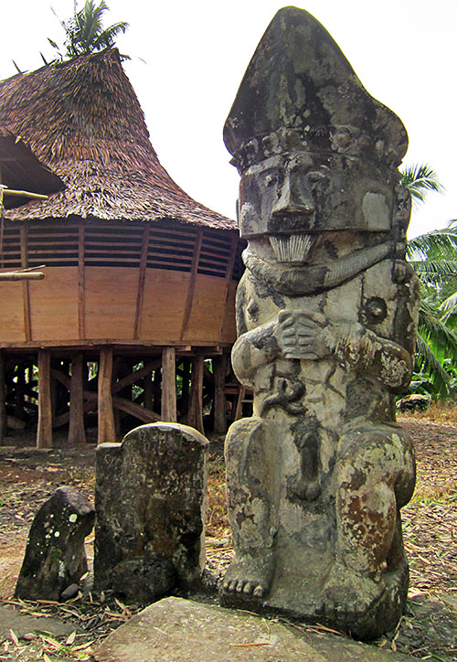 Museum pusaka nias situs budaya utara 3