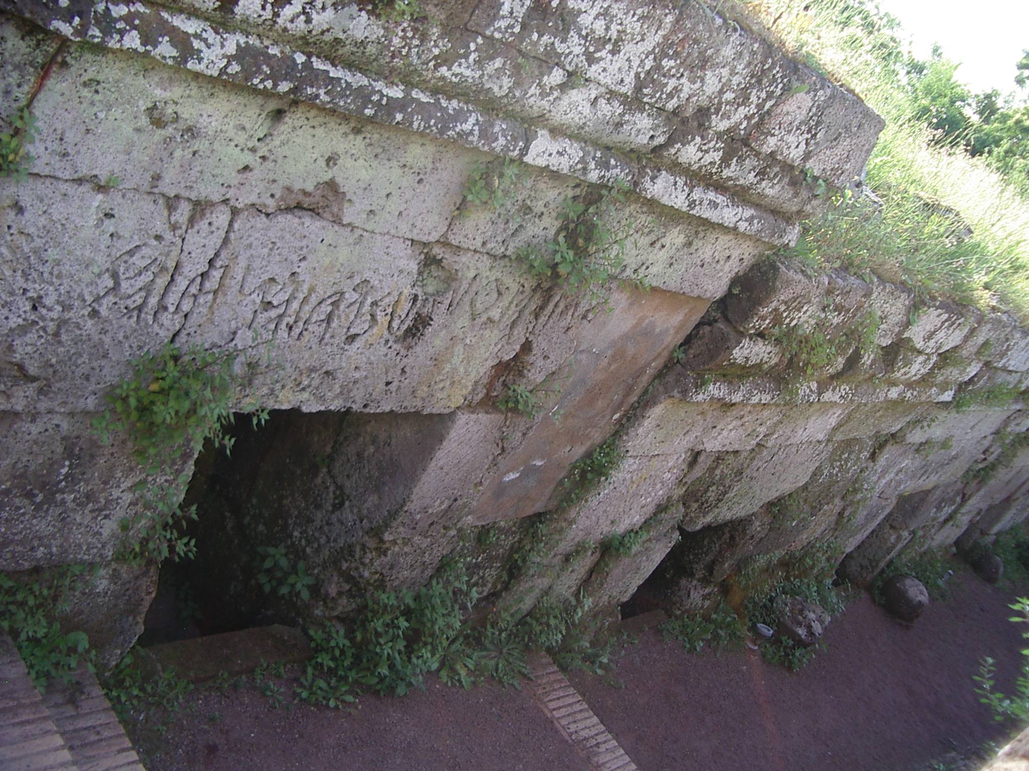 Necropolis of Crocifisso del Tufo 2