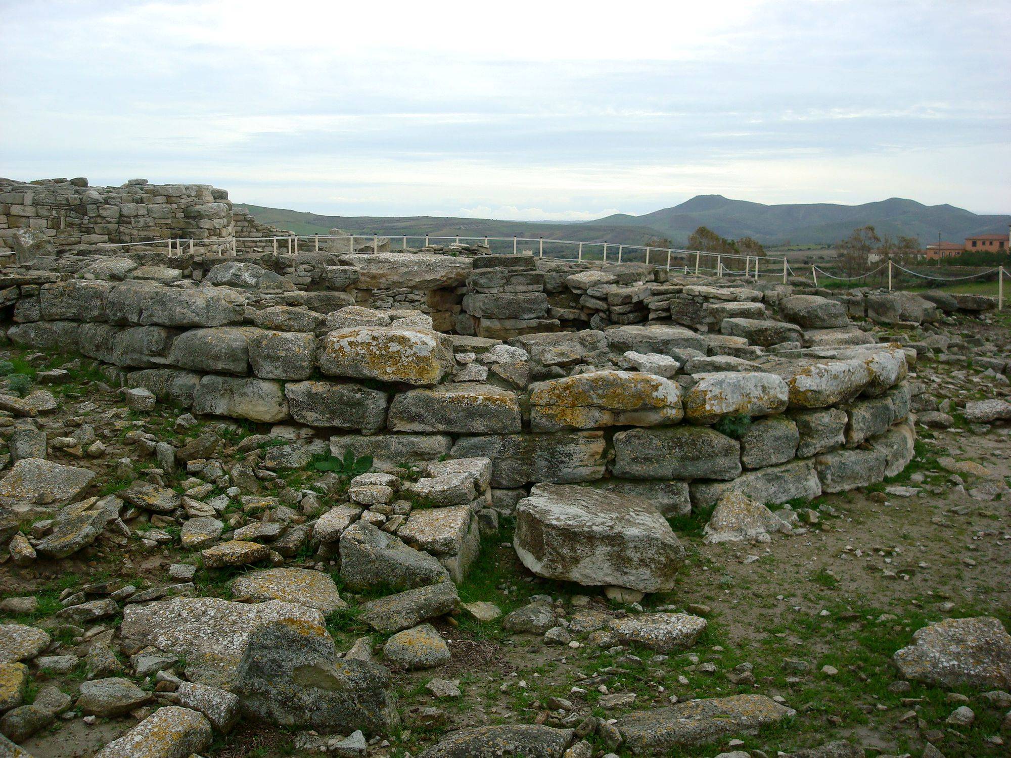 Nuraghe Su Mulinu