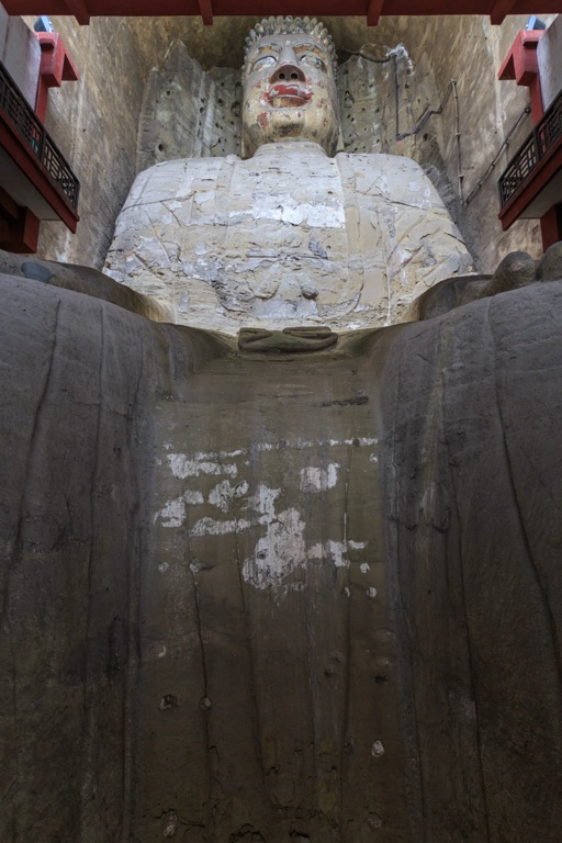 Rongxian Giant Buddha 