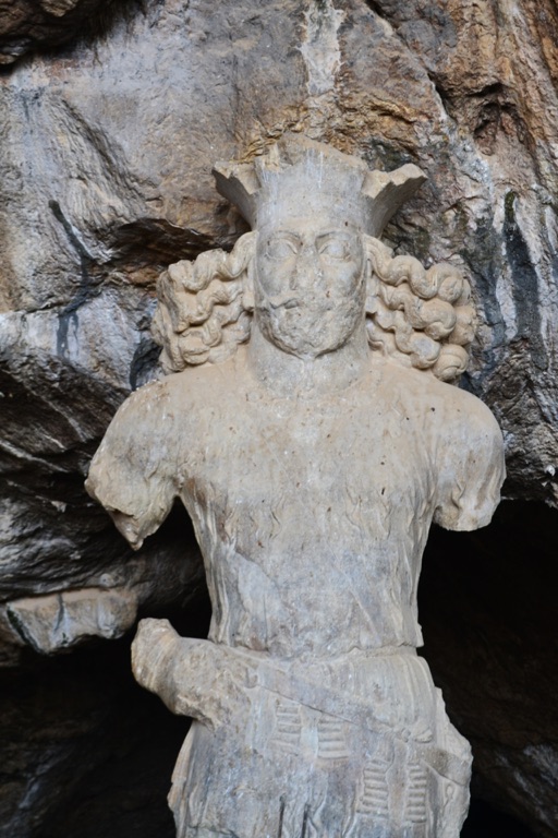 The Colossal Statue of Shapur I 8