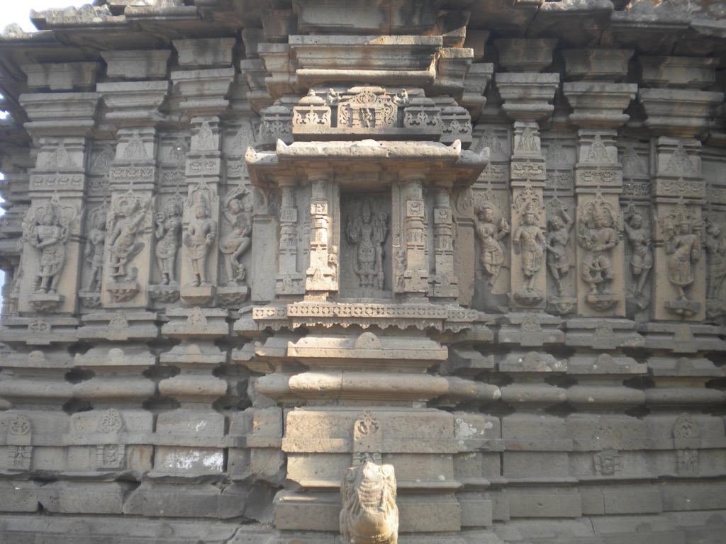 The Kedareshwar Temple 5