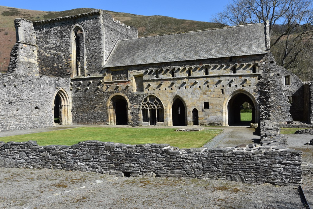 Valle Crucis Abbey