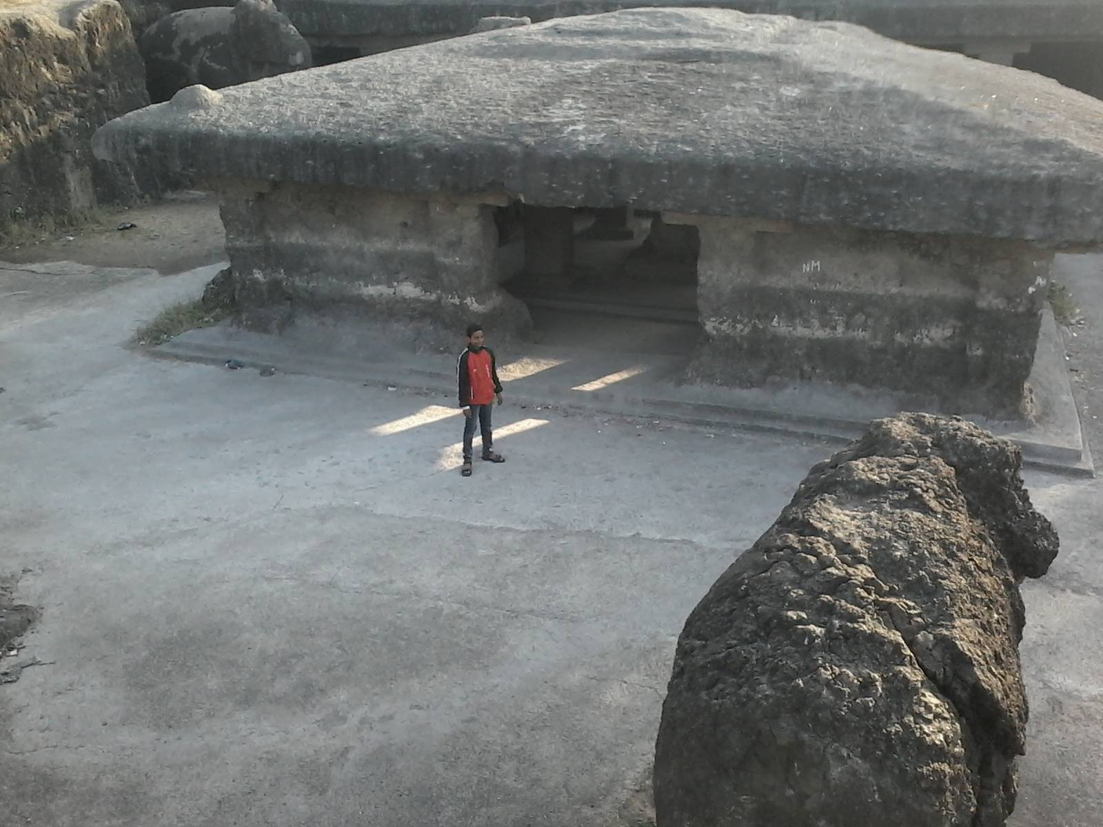 shivleni caves