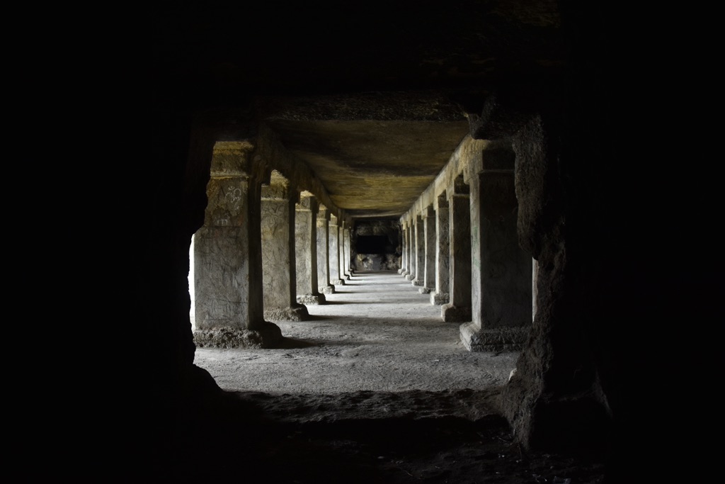 shivleni caves