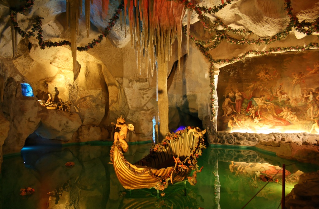 the Venus Grotto at Linderhof Palace 8