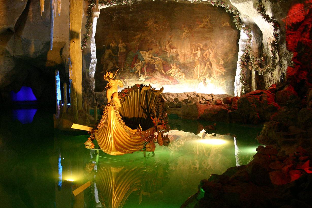 the Venus Grotto at Linderhof Palace 9