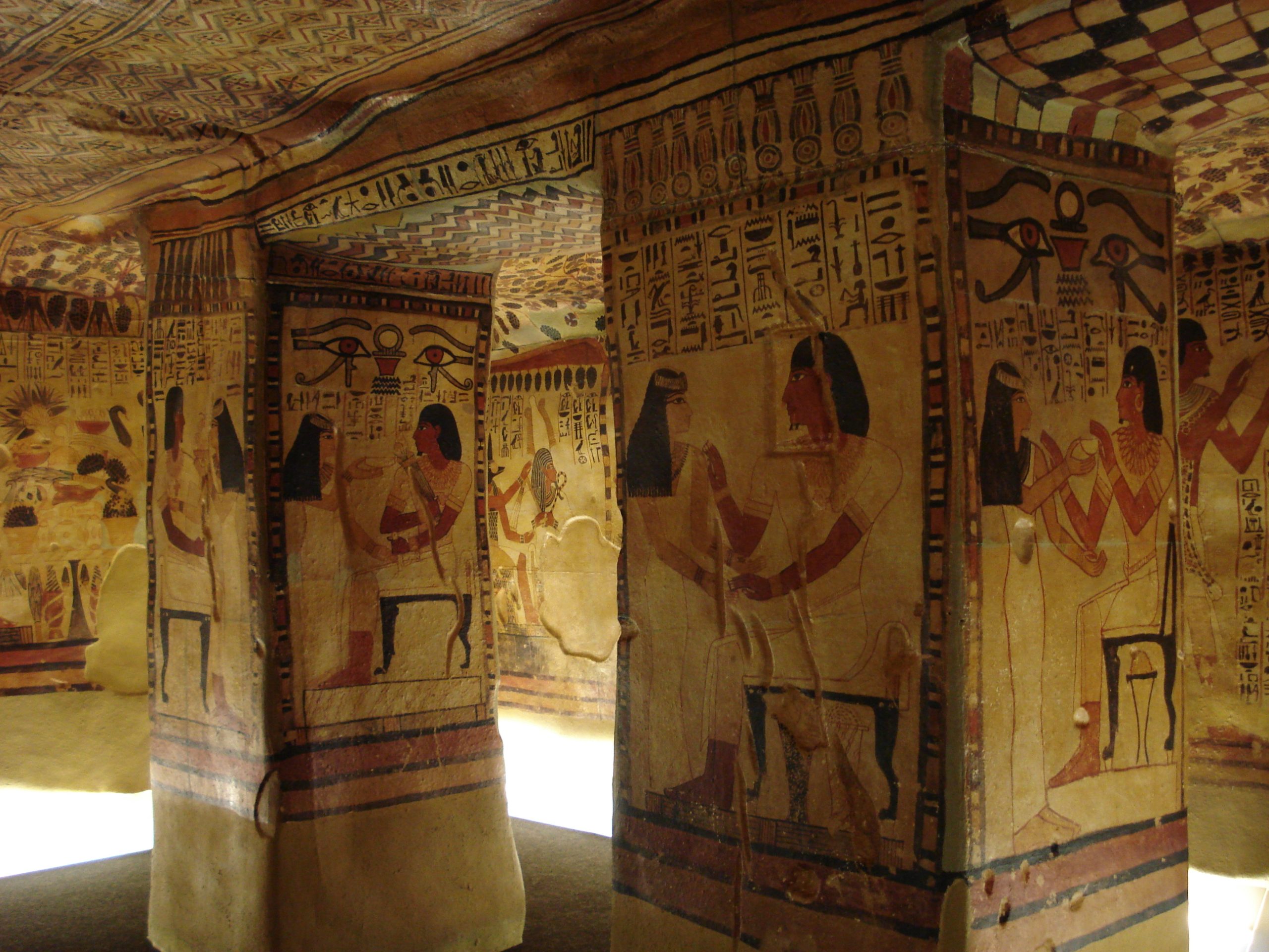 tomb of sennefer 5
